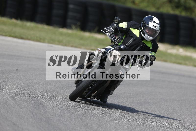 /Archiv-2025/49 26.08.2025 Cornu Master School ADR/gruen-vert/53